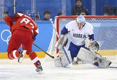 Czechs spoil Korea's debut